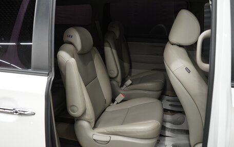 KIA Carnival III, 2019 год, 3 349 000 рублей, 23 фотография