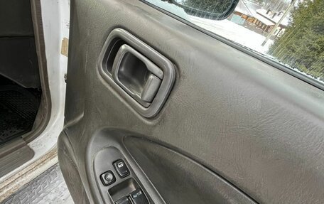 Nissan Expert, 2001 год, 185 000 рублей, 12 фотография