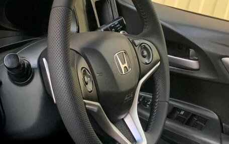 Honda Shuttle II, 2015 год, 1 300 000 рублей, 9 фотография