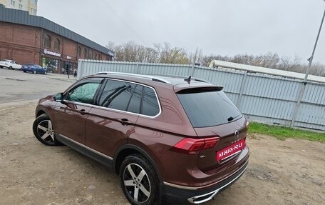 Volkswagen Tiguan II, 2021 год, 2 928 000 рублей, 18 фотография