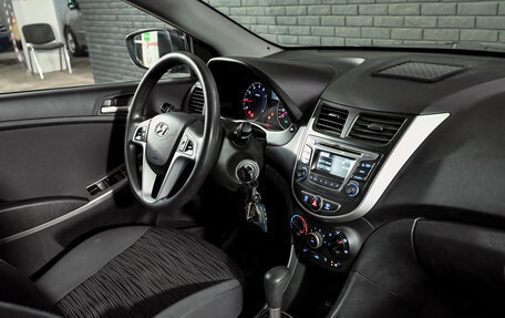 Hyundai Solaris II рестайлинг, 2014 год, 1 050 000 рублей, 15 фотография