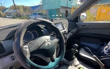 Mitsubishi L200 IV рестайлинг, 2008 год, 800 000 рублей, 14 фотография