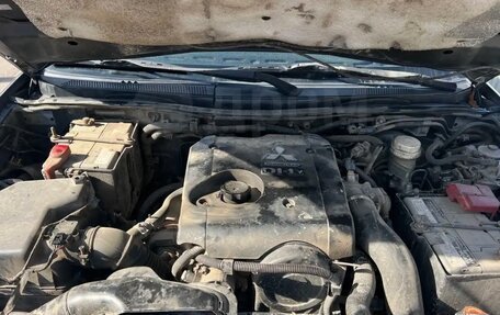 Mitsubishi L200 IV рестайлинг, 2008 год, 800 000 рублей, 21 фотография