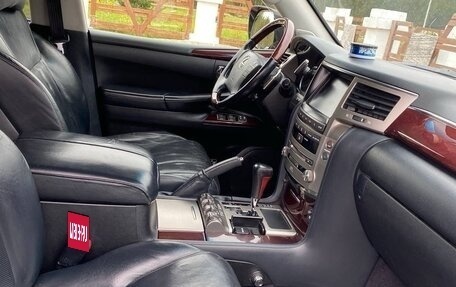 Lexus LX III, 2013 год, 3 800 000 рублей, 9 фотография