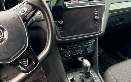 Volkswagen Tiguan II, 2019 год, 2 600 000 рублей, 9 фотография