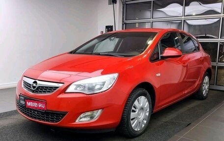 Opel Astra J, 2010 год, 625 000 рублей, 1 фотография