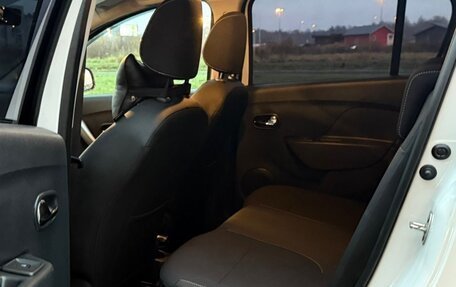 Renault Sandero II рестайлинг, 2020 год, 1 140 000 рублей, 30 фотография