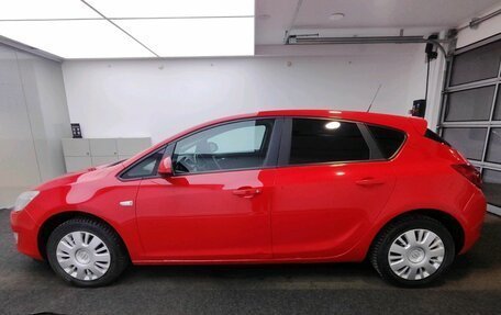 Opel Astra J, 2010 год, 625 000 рублей, 8 фотография