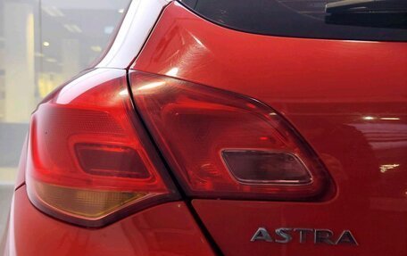 Opel Astra J, 2010 год, 625 000 рублей, 10 фотография