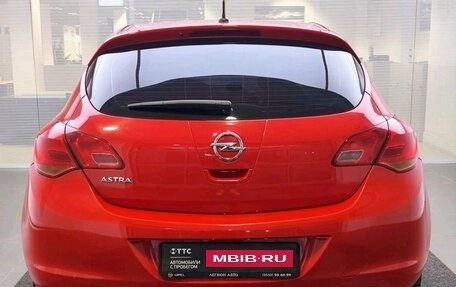 Opel Astra J, 2010 год, 625 000 рублей, 6 фотография