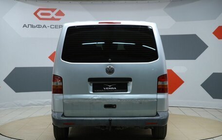 Volkswagen Transporter T5 рестайлинг, 2004 год, 670 000 рублей, 6 фотография