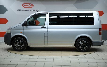 Volkswagen Transporter T5 рестайлинг, 2004 год, 670 000 рублей, 8 фотография
