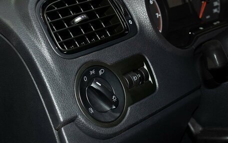 Volkswagen Polo VI (EU Market), 2014 год, 850 000 рублей, 20 фотография