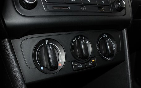 Volkswagen Polo VI (EU Market), 2014 год, 850 000 рублей, 18 фотография