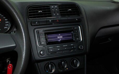 Volkswagen Polo VI (EU Market), 2014 год, 850 000 рублей, 17 фотография