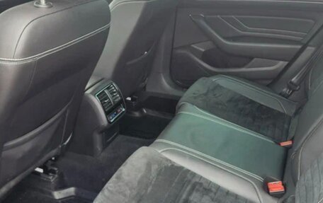 Volkswagen Passat B8 рестайлинг, 2020 год, 2 900 000 рублей, 12 фотография