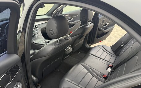 Mercedes-Benz C-Класс, 2018 год, 2 950 000 рублей, 17 фотография