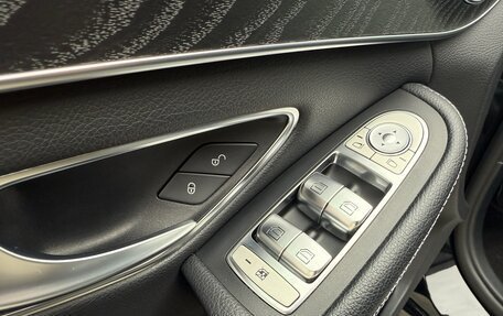 Mercedes-Benz C-Класс, 2018 год, 2 950 000 рублей, 22 фотография