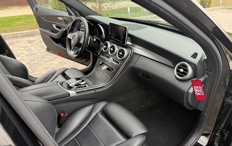 Mercedes-Benz C-Класс, 2018 год, 2 950 000 рублей, 16 фотография