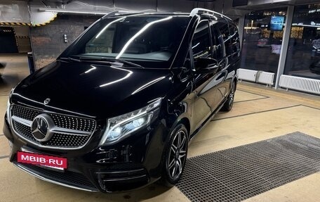 Mercedes-Benz V-Класс, 2019 год, 5 200 000 рублей, 9 фотография