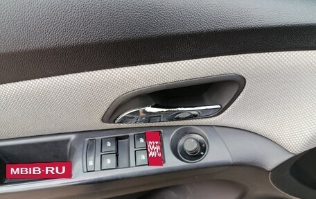 Chevrolet Cruze II, 2011 год, 550 000 рублей, 14 фотография