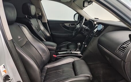 Infiniti FX II, 2008 год, 1 530 000 рублей, 16 фотография