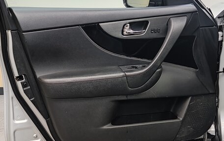 Infiniti FX II, 2008 год, 1 530 000 рублей, 18 фотография