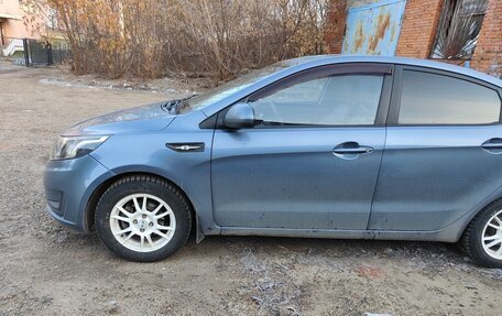 KIA Rio III рестайлинг, 2011 год, 650 000 рублей, 2 фотография