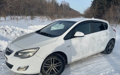 Opel Astra J, 2011 год, 500 000 рублей, 3 фотография