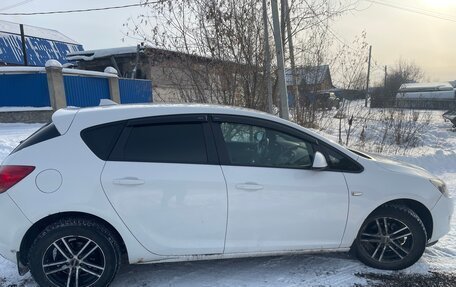 Opel Astra J, 2011 год, 500 000 рублей, 6 фотография