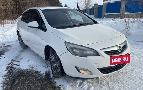 Opel Astra J, 2011 год, 500 000 рублей, 9 фотография