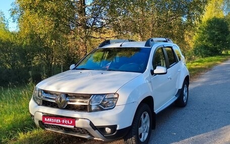 Renault Duster I рестайлинг, 2015 год, 1 050 000 рублей, 2 фотография