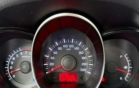 KIA Rio III рестайлинг, 2015 год, 910 000 рублей, 10 фотография