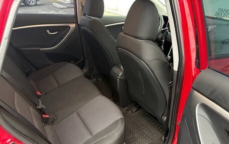 Hyundai i30 II рестайлинг, 2012 год, 1 070 000 рублей, 13 фотография