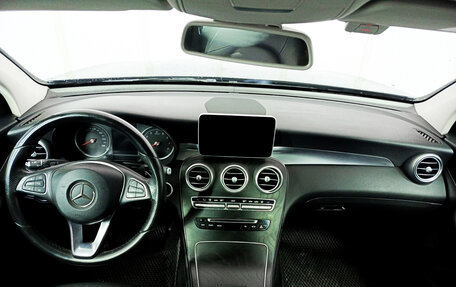 Mercedes-Benz GLC, 2017 год, 3 290 000 рублей, 17 фотография