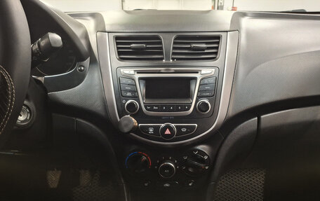 Hyundai Solaris II рестайлинг, 2014 год, 870 000 рублей, 18 фотография