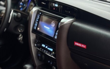 Toyota Fortuner II, 2017 год, 2 750 000 рублей, 28 фотография