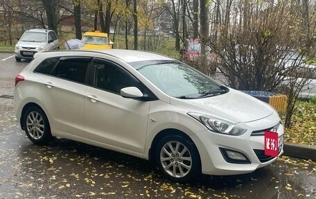 Hyundai i30 II рестайлинг, 2014 год, 1 050 000 рублей, 14 фотография