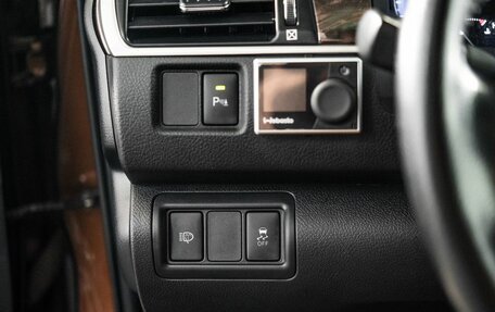 Toyota Camry, 2017 год, 2 570 000 рублей, 15 фотография