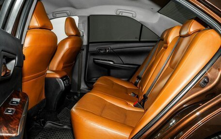 Toyota Camry, 2017 год, 2 570 000 рублей, 7 фотография