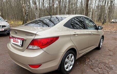 Hyundai Solaris II рестайлинг, 2014 год, 1 000 000 рублей, 6 фотография