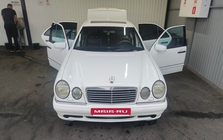 Mercedes-Benz E-Класс, 1998 год, 670 000 рублей, 8 фотография