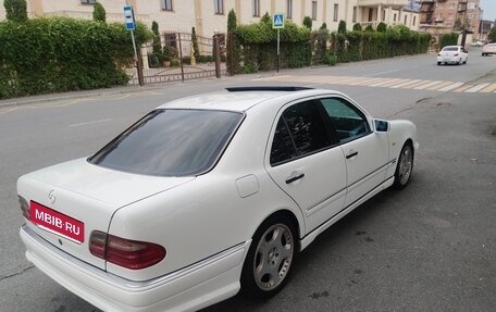 Mercedes-Benz E-Класс, 1998 год, 670 000 рублей, 10 фотография