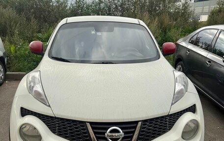 Nissan Juke II, 2014 год, 1 100 000 рублей, 2 фотография