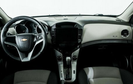 Chevrolet Cruze II, 2011 год, 675 000 рублей, 7 фотография