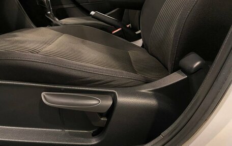 Volkswagen Polo VI (EU Market), 2013 год, 860 000 рублей, 28 фотография