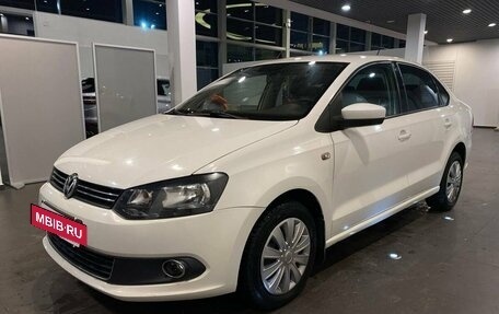 Volkswagen Polo VI (EU Market), 2013 год, 860 000 рублей, 35 фотография