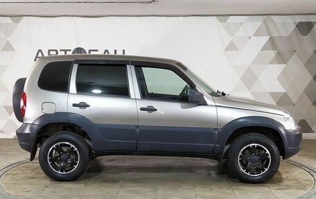 Chevrolet Niva I рестайлинг, 2018 год, 714 000 рублей, 6 фотография