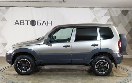 Chevrolet Niva I рестайлинг, 2018 год, 714 000 рублей, 4 фотография