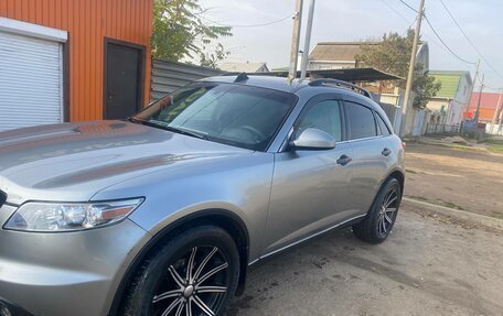 Infiniti FX I, 2004 год, 770 000 рублей, 2 фотография
